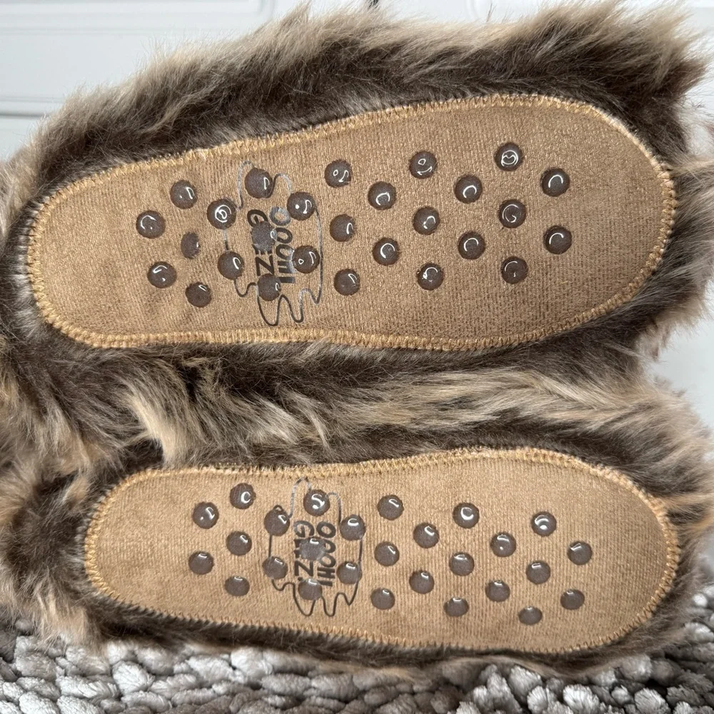 Wolf Pack Kids Slipper Socks